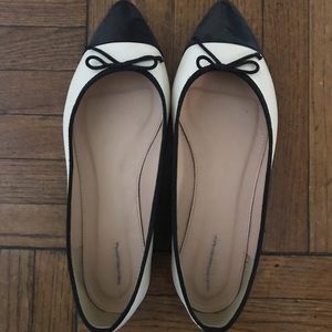 J crew point toe flat shoes size “6.5”